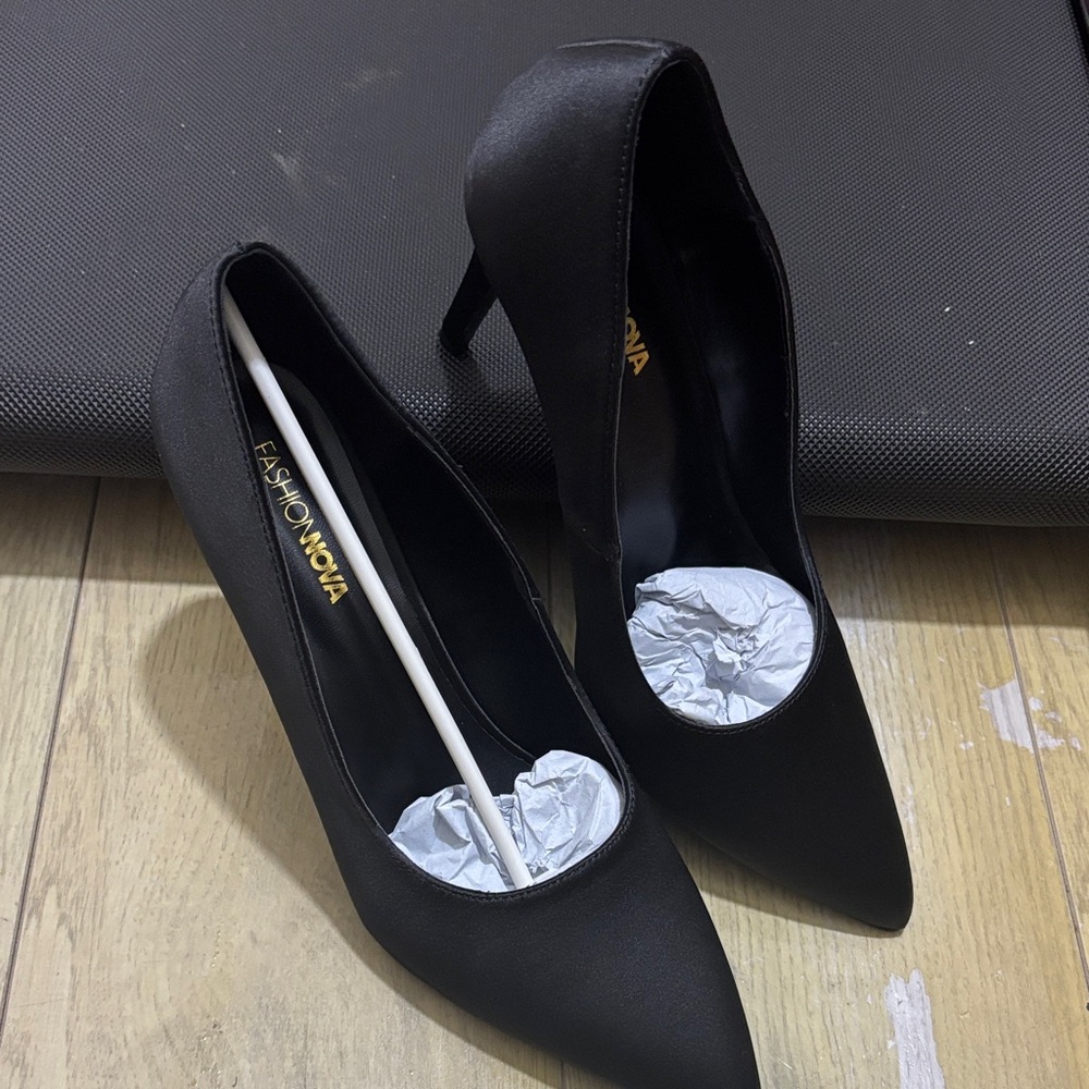 Fashion Nova Sleek Black Heels